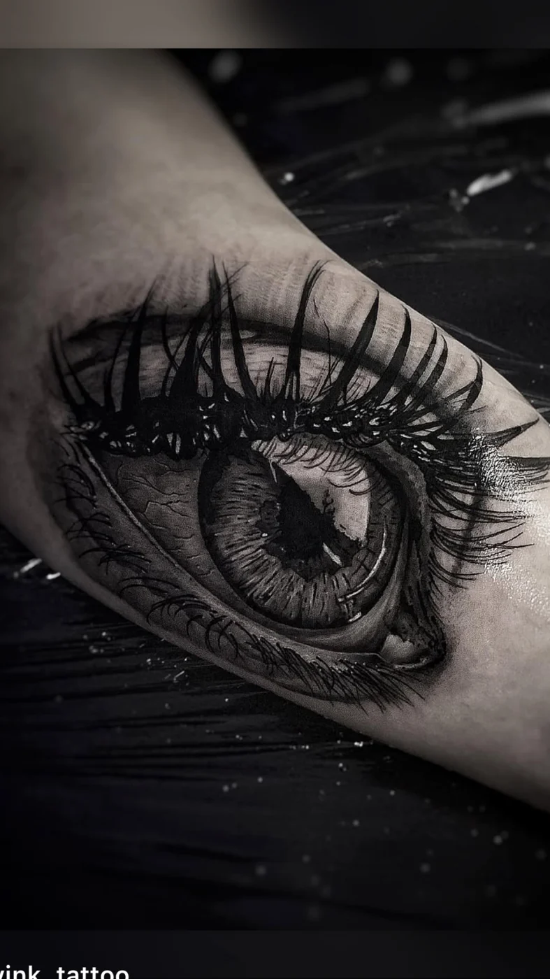 Tatuaggio stile Black & Grey